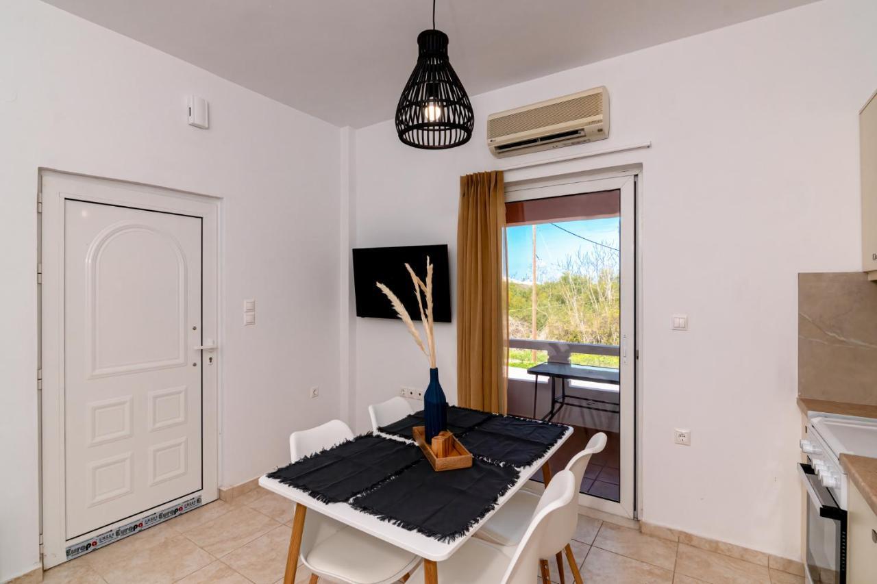 Bona'S Guest House Agia  Экстерьер фото