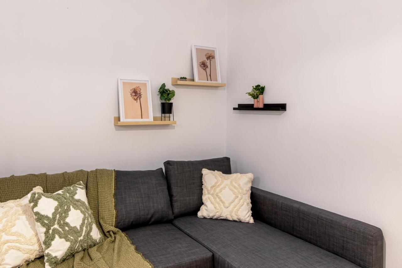Bona'S Guest House Agia  Экстерьер фото
